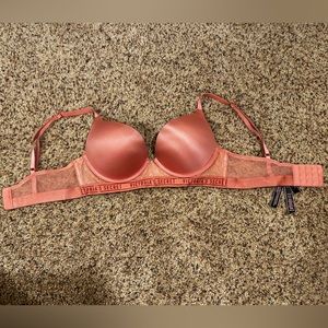 Victoria’s Secret Bombshell Bra